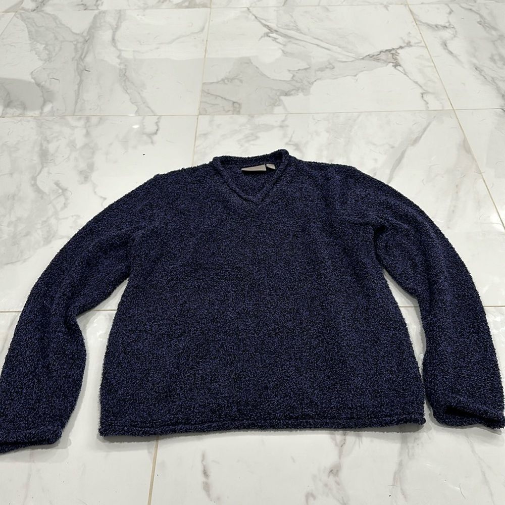 Croft and barrow size medium long sleeve fuzzy sweater